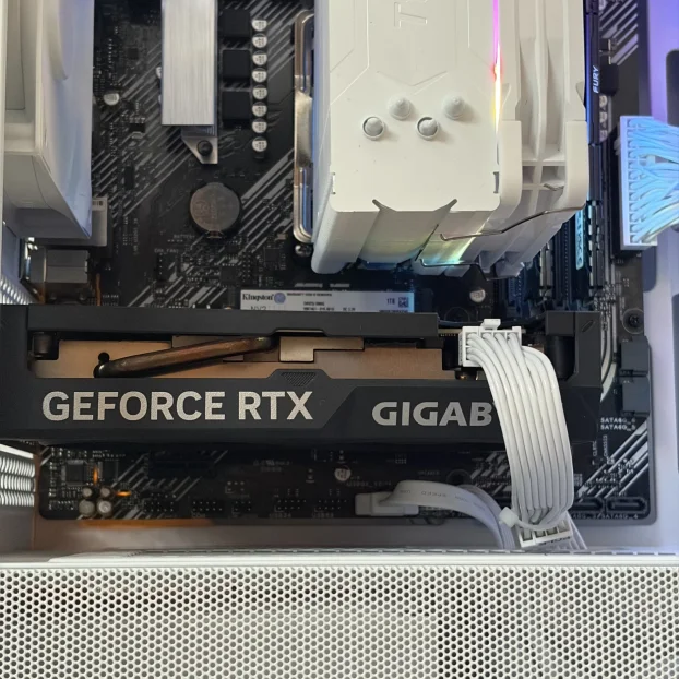Gaming Kompjuter / Ryzen 7 5700x / RTX 4060 / 1tb / 16gb - slika 4