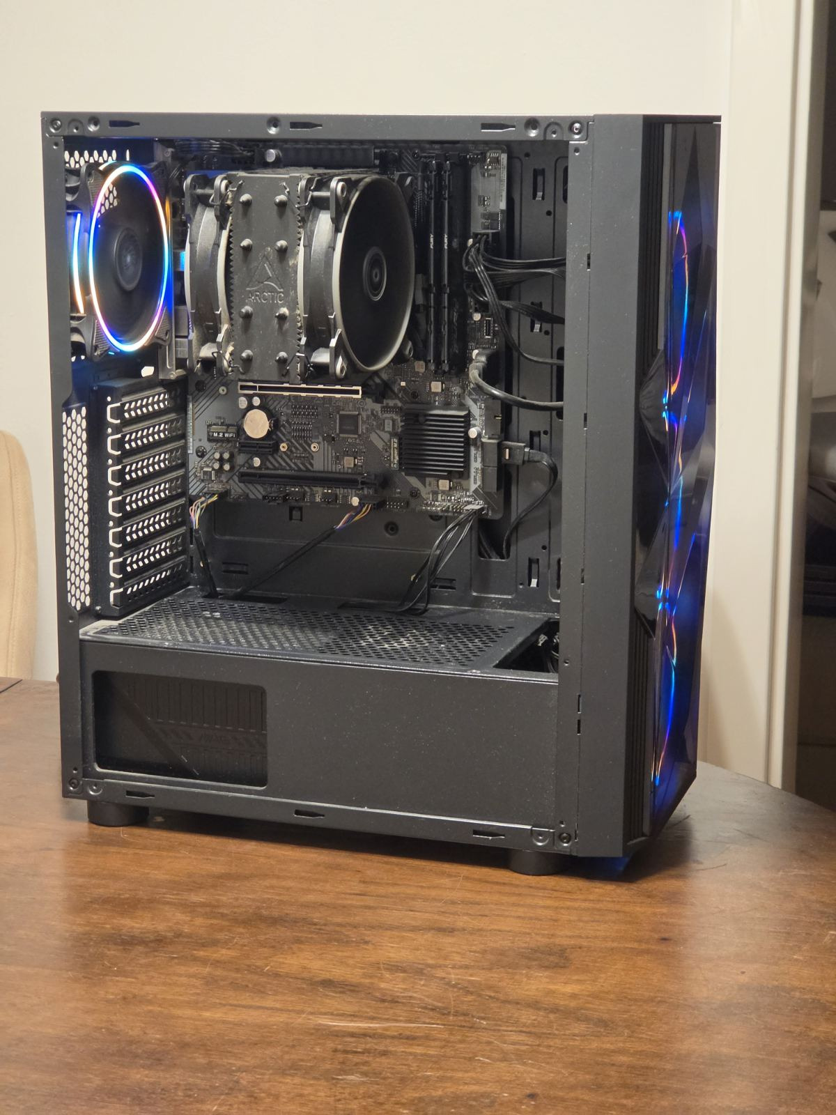 Ryzen 9 7900X / 32GB DDR5 6000MHz / B650 / 600w / AM5 - slika 3