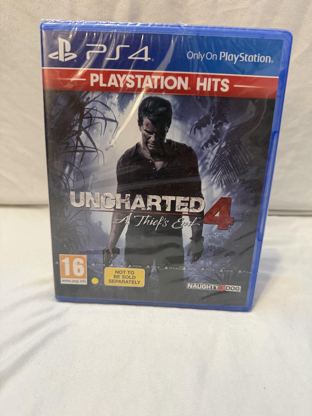 Uncharted 4 A Thiefs End PS4 - Neotpakovano - slika 1