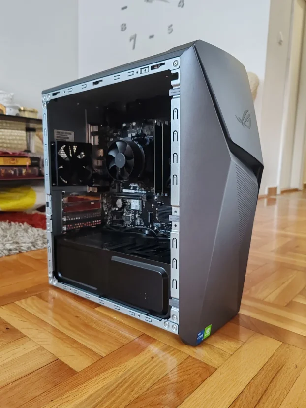 Asus ROG prebuilt I5 11400F/16Gb/512 - slika 1