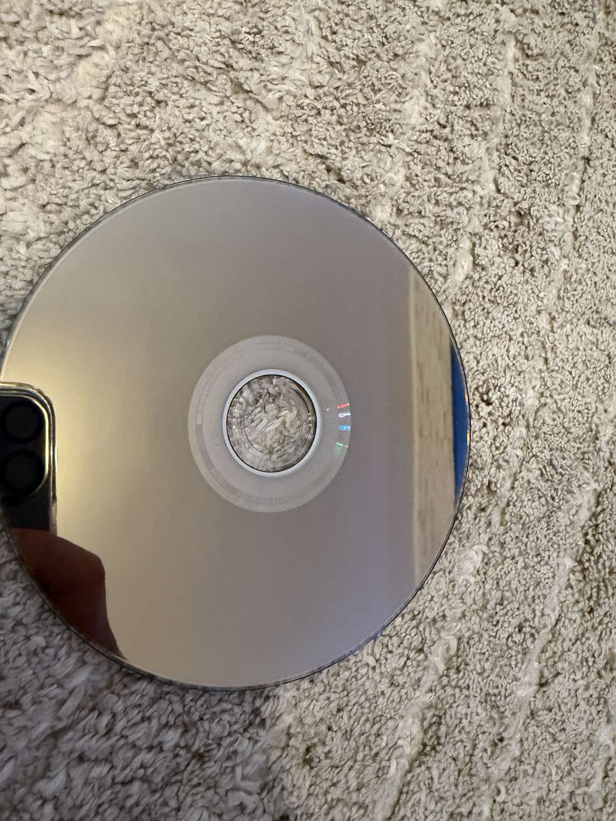 Resident Evil Village Gold Edition (PS5) - slika 2