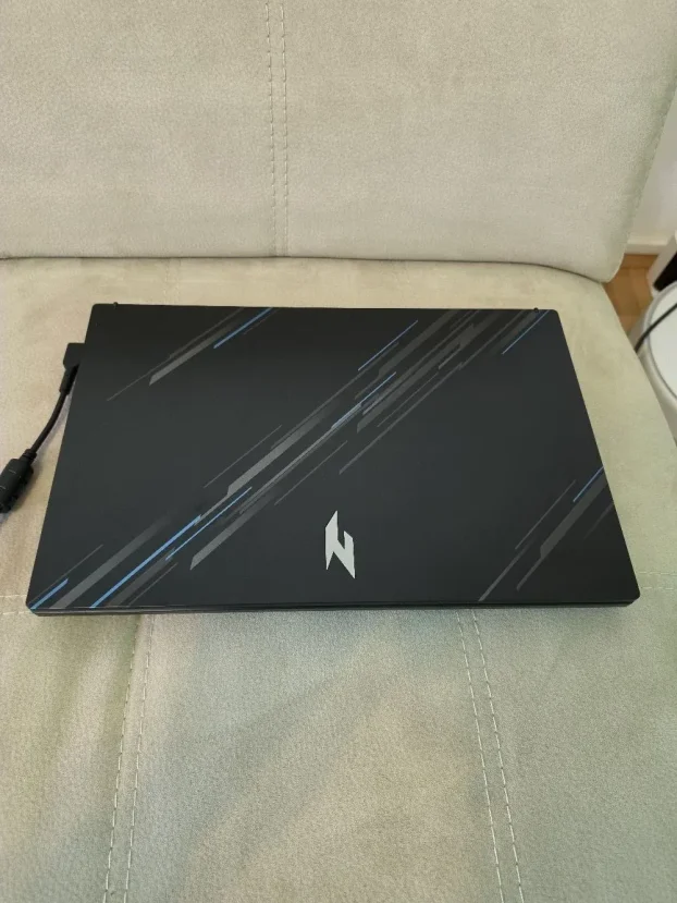 Acer Nitro V 15 i5-13420H / RTX 4050 6GB / 16GB DDR5 / 144Hz - slika 5