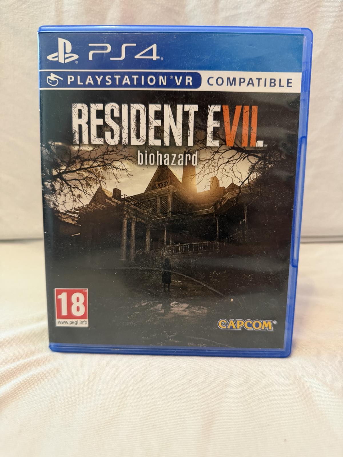 Resident Evil 7 Biohazard PS4 - slika 1