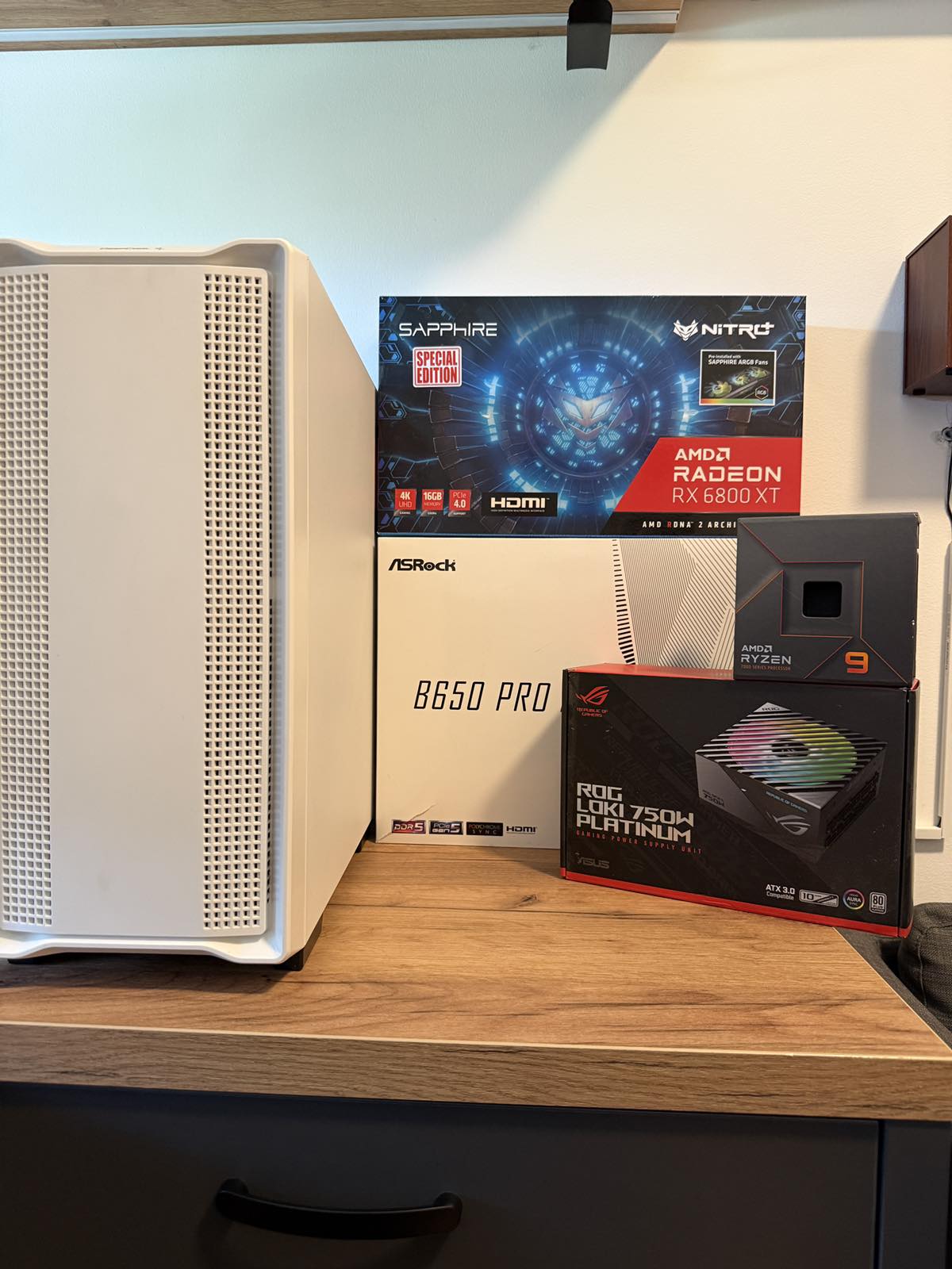 Gaming i render racunar Ryzen 9 7950X / RX 6800 XT 16GB / 32GB DDR5 / 5TB - slika 7