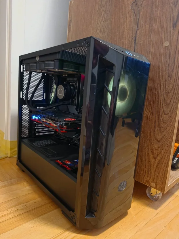Gaming PC i5-11400F / RX 6600 8GB / 16GB DDR4 / Samsung 980 1TB NVMe / Z590 AOURS ULTRA WIFI - slika 1