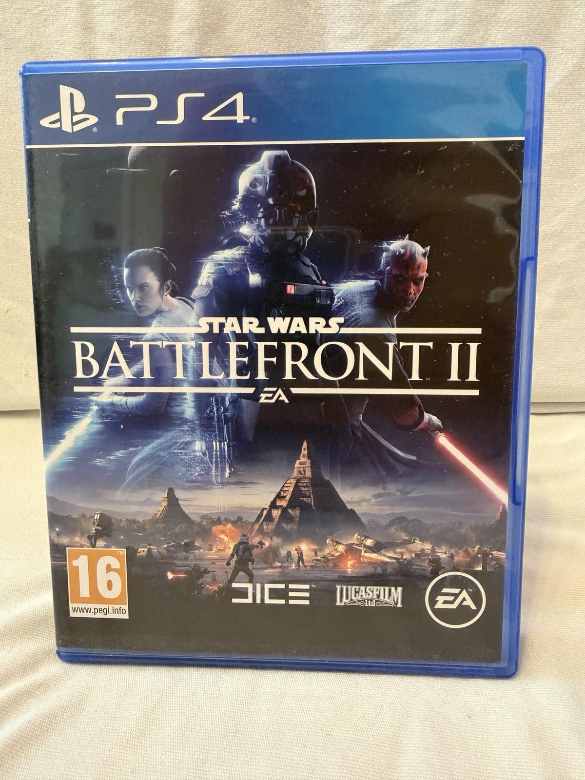 STAR WARS Battlefront II PS4 - slika 1
