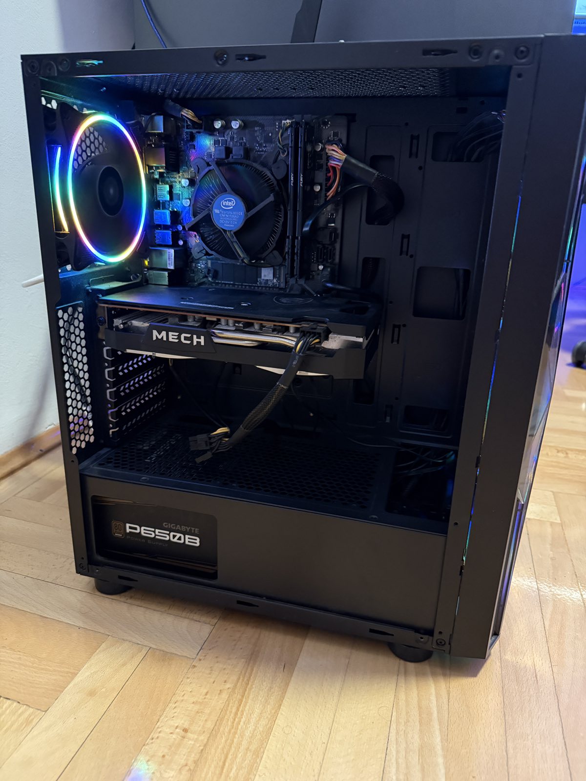 GAMING PC Intel i3 10100F/RX 6600 XT 8GB/ 16GB DDR4/512GB M.2 + 256gb - slika 5