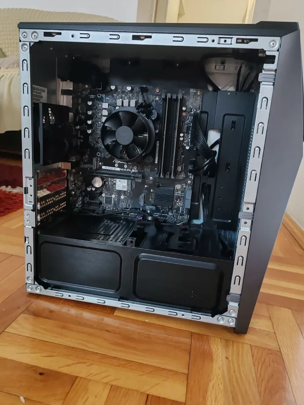 Asus ROG prebuilt I5 11400F/16Gb/512 - slika 2