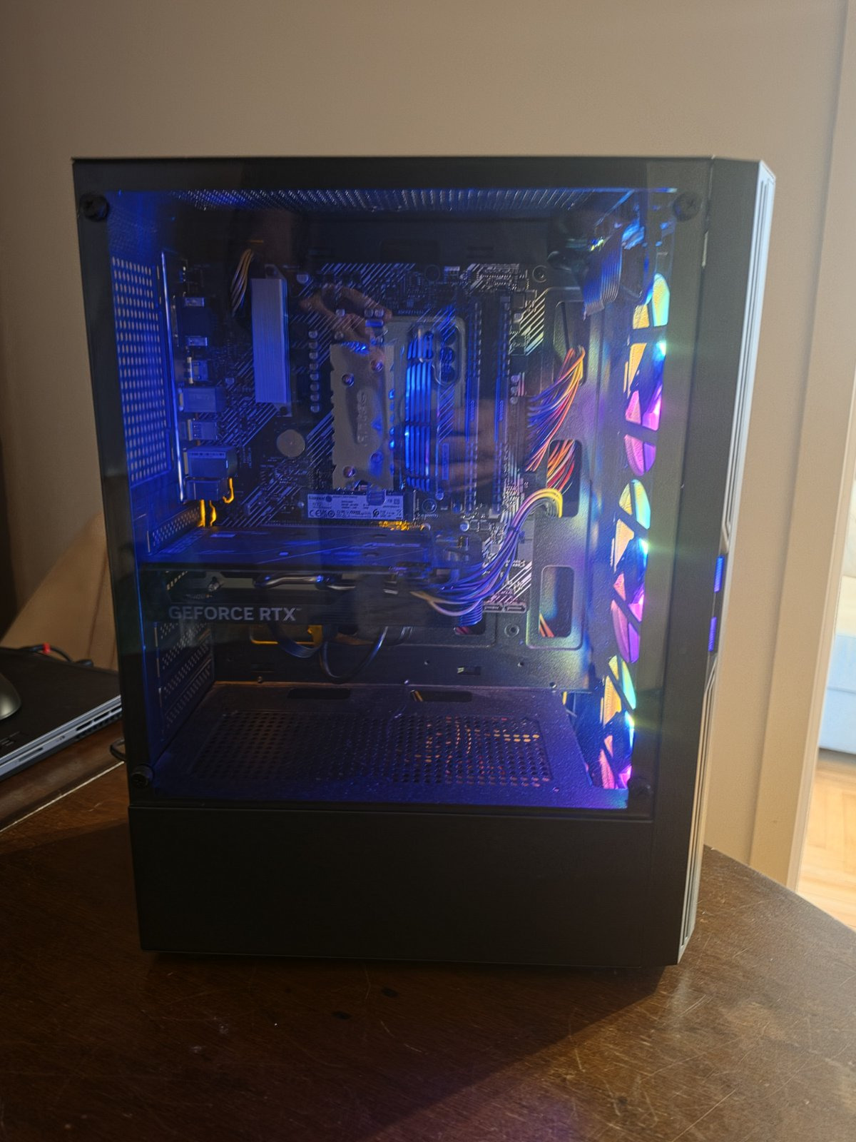 Gaming PC Ryzen 5 5600X / RTX 4060 8GB / 32GB RAM / 1TB NVMe - slika 3