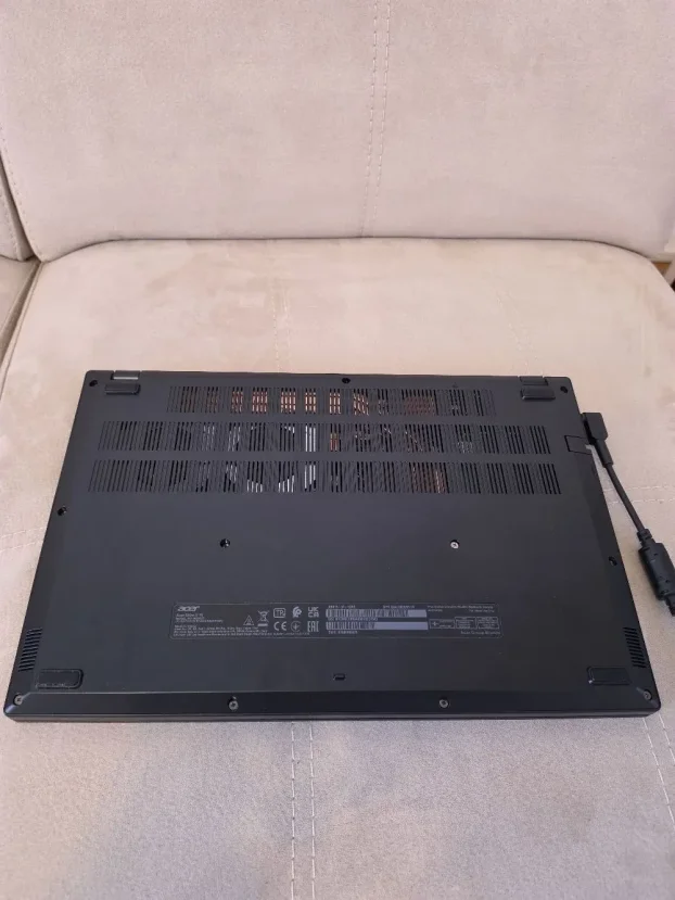 Acer Nitro V 15 i5-13420H / RTX 4050 6GB / 16GB DDR5 / 144Hz - slika 3