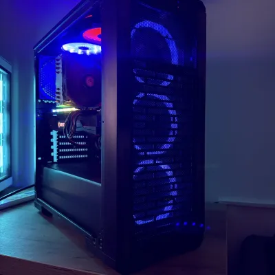 Gaming racunar Ryzen 5 4500 / RTX 3060 12GB / 16GB DDR4 / 1TB HDD + SSD - Polovni računar