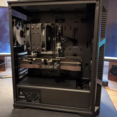 GAMING PC Ryzen 7 5700x/RTX 3080 10GB/ 16GB DDR4/1TB Nvme M.2 - Polovni računar