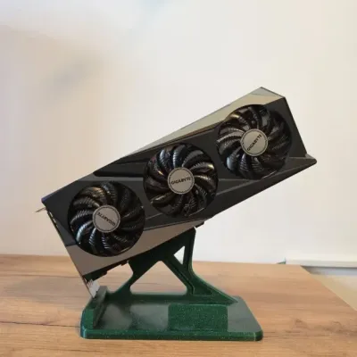 Amd RX 7600 8gb Gigabyte OC - Polovna grafička kartica